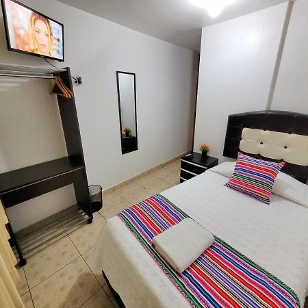 Hostal El Viajero En אויאנטאיטמבו מראה חיצוני תמונה