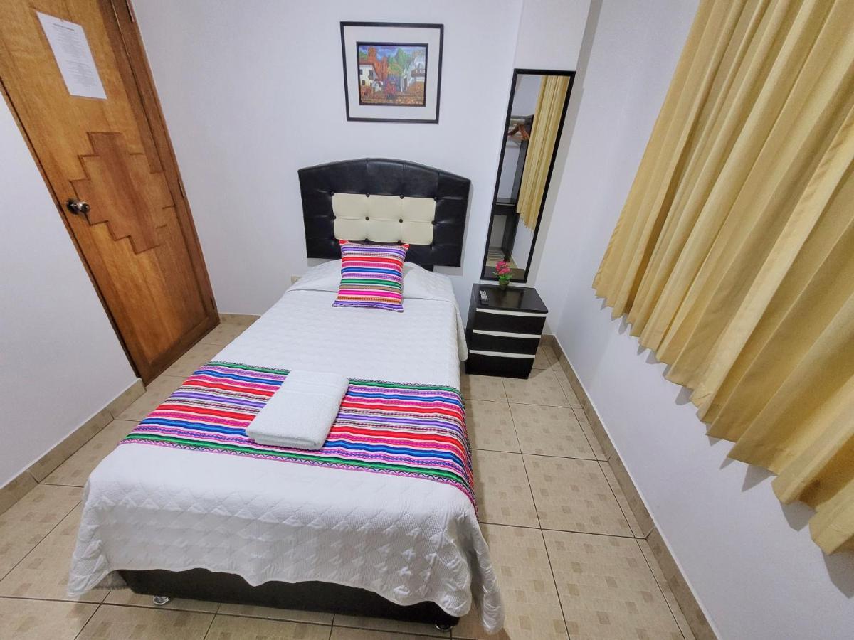 Hostal El Viajero En אויאנטאיטמבו מראה חיצוני תמונה