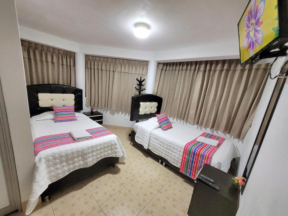 Hostal El Viajero En אויאנטאיטמבו מראה חיצוני תמונה