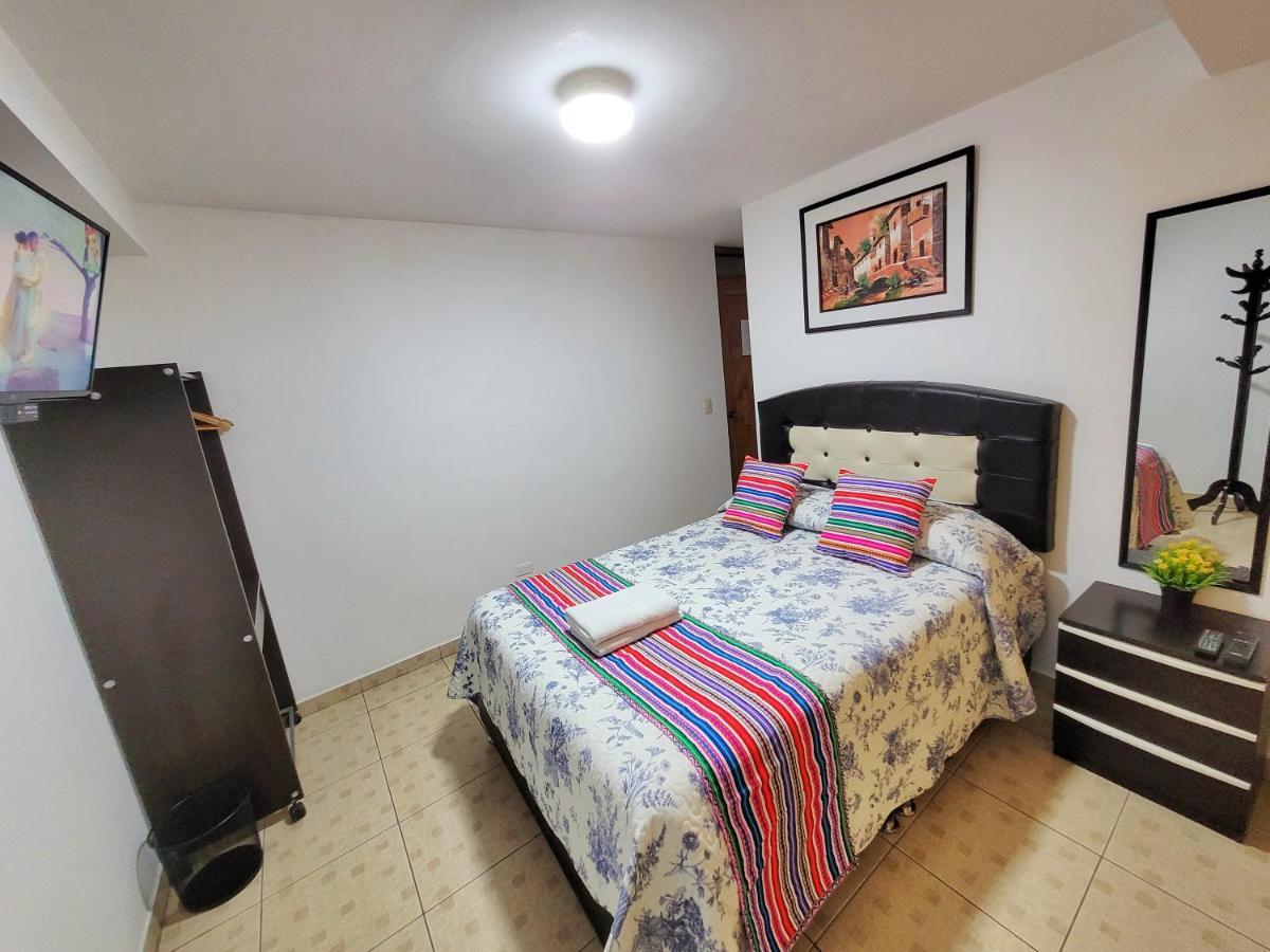 Hostal El Viajero En אויאנטאיטמבו מראה חיצוני תמונה